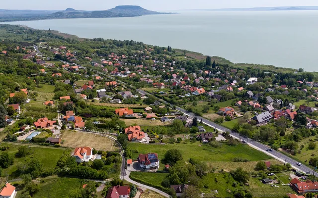 Земельный участок в Дьенешдиаш