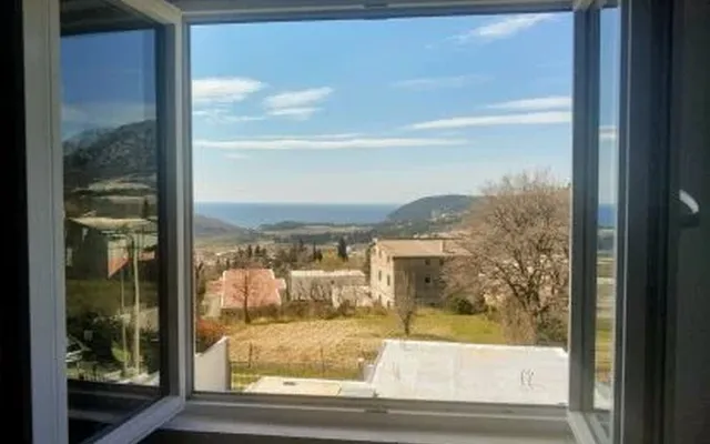 Отдельный дом в Сутоморе