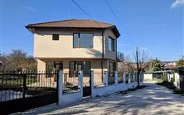 Дом в Варна