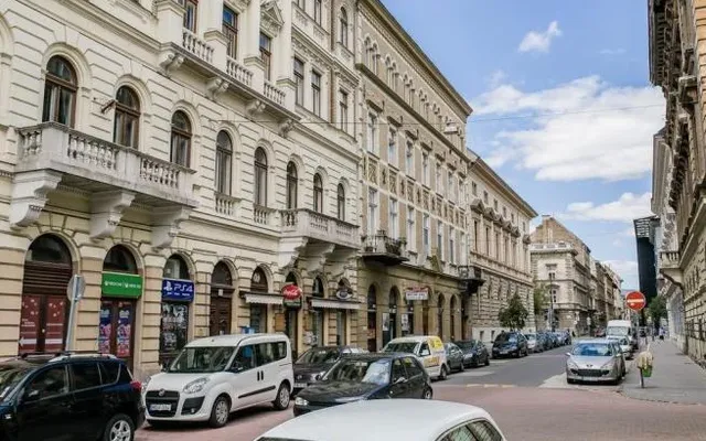 Квартира в Будапешт VI
