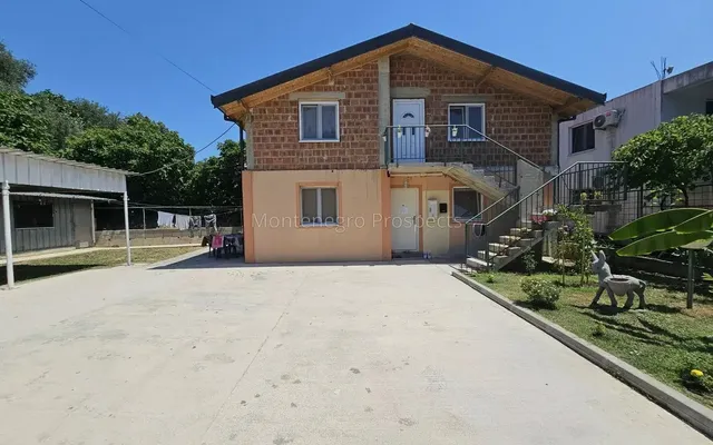 Дом в Барская Ривьера