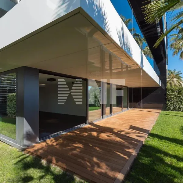 Квартира в Привычки Vallergues, фото 1