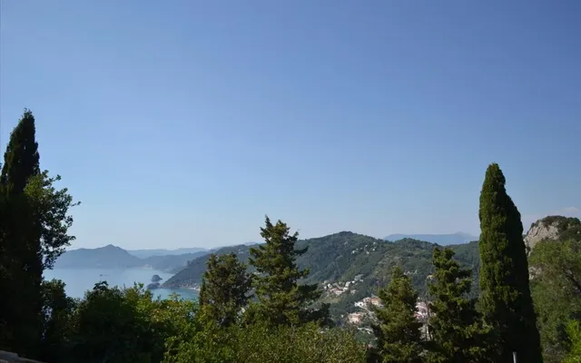 Земельный участок в Corfu