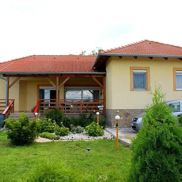 Отдельный дом в Хевиз, фото 1