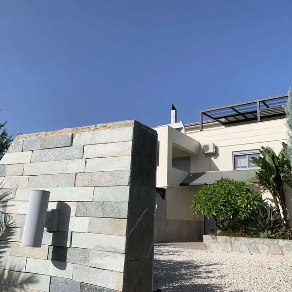 Отдельный дом в Loutraki - Perachora, фото 1