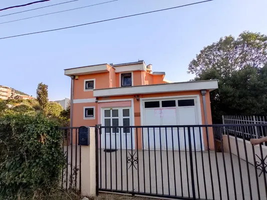 Отдельный дом в Утеха