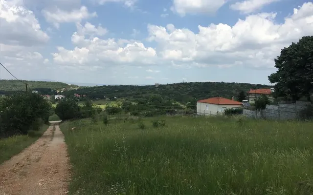 Земельный участок в Хортиатис