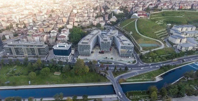 Отель в Меркес Махаллеси