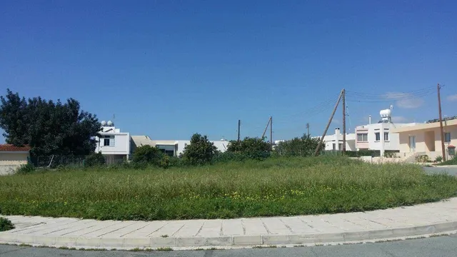 Земельный участок в Город Пафос