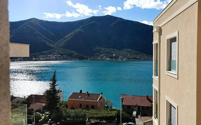 Квартира в Черногория