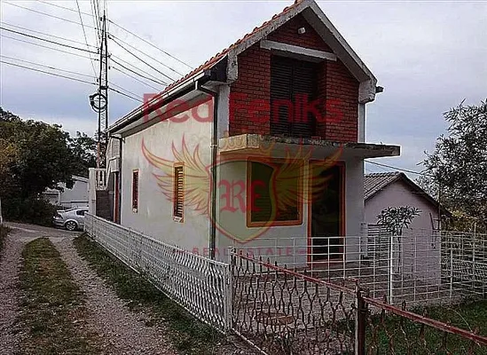 Дом в Сутоморе