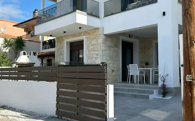 Дуплекс в Ситониа