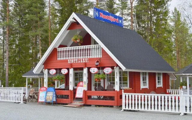Ресторан / Кафе в Каяни