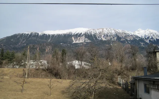 Дом в Есенице