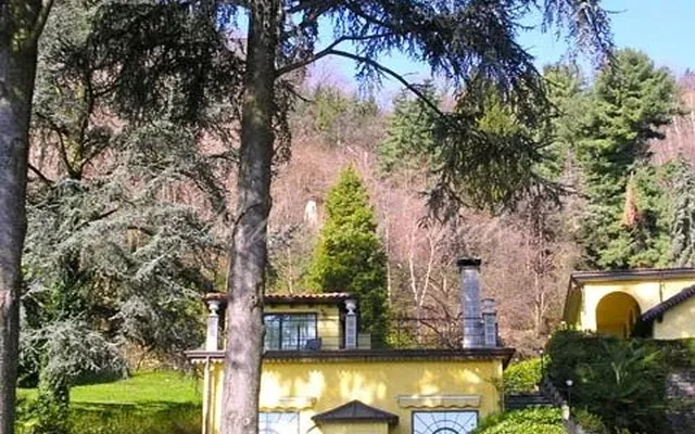 Вилла в Мейна