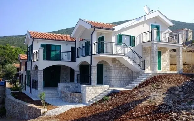 Вилла в Жаница