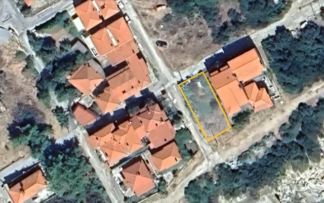 Земельный участок в Aristotle University of Thessaloniki
