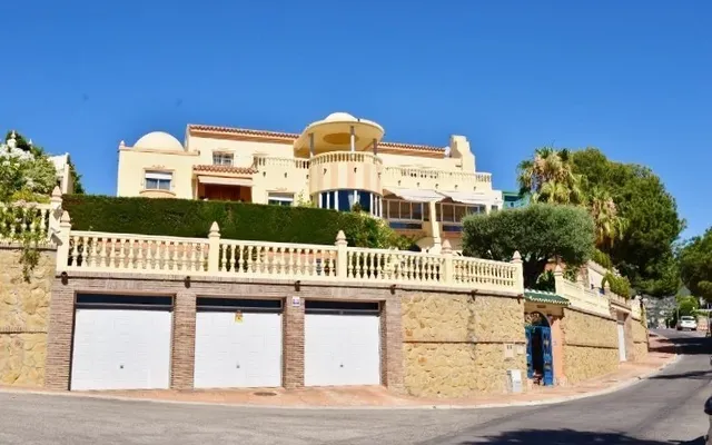 Отдельный дом в Бенальмадена