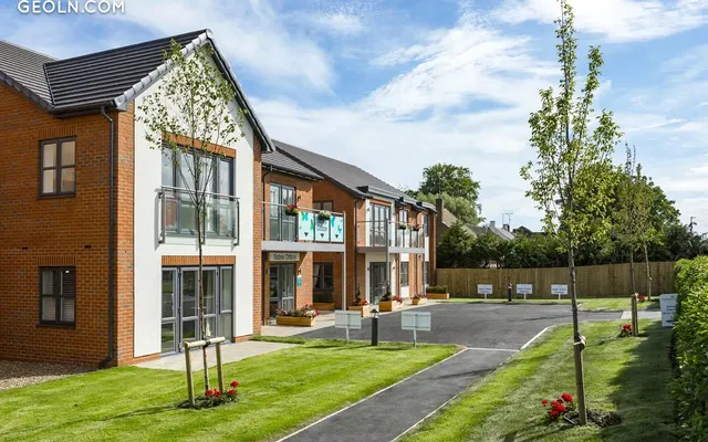Loddon House in Twyford