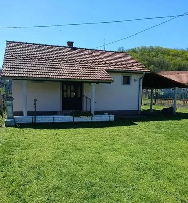 Дом в Сербия