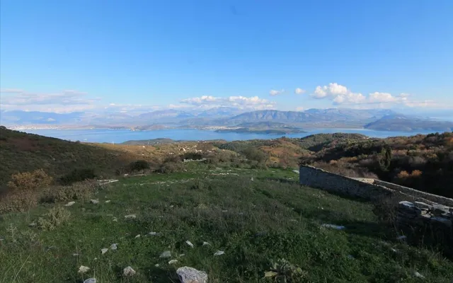 Земельный участок в Corfu