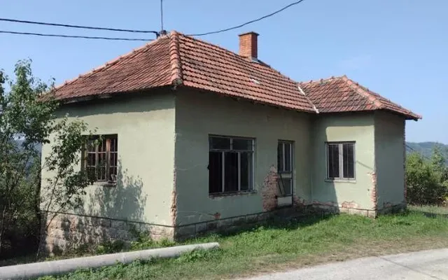 Дом в Сербия