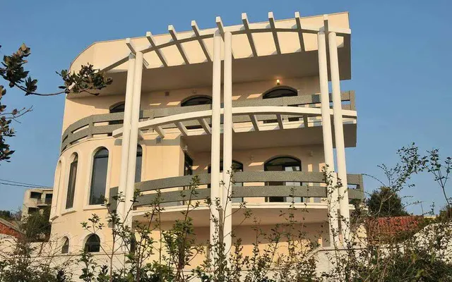 Вилла в Утеха