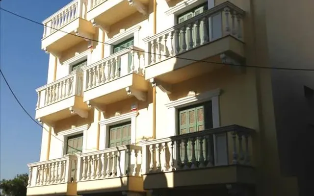 Коммерческая недвижимость в Municipal Unit of Agios Ioannis Rentis