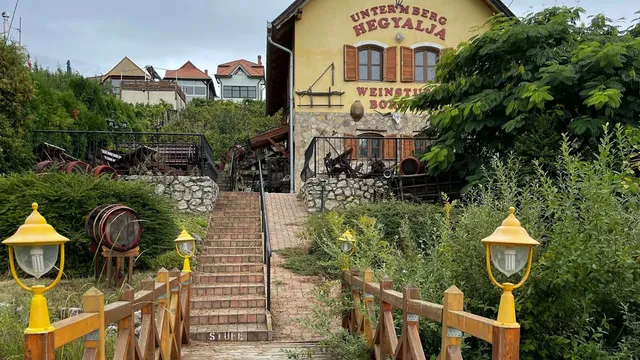 Ресторан / Кафе в Хевиз