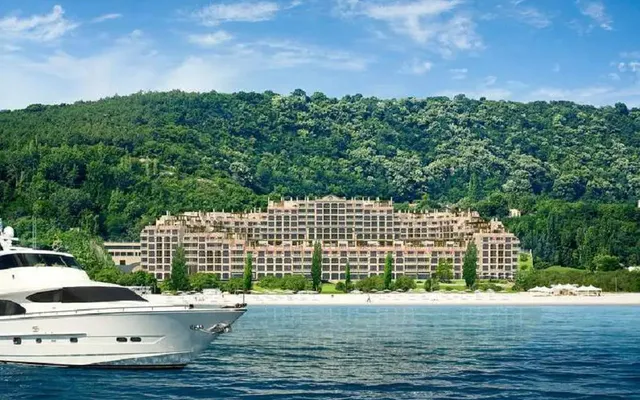 Varna South Bay Beach Residence in Varna