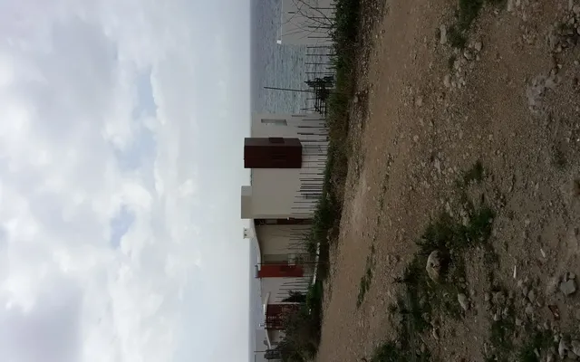 Земельный участок в Хлорака
