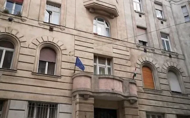 Студия в Будапешт