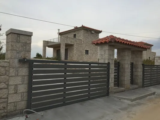 Коммерческая недвижимость в Пелопоннес, Западная Греция и Ионическое