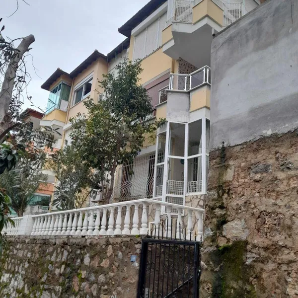 Квартира в Şekerhane Махаллеси, фото 1
