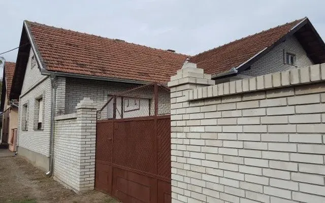 Дом в Нови-Сад