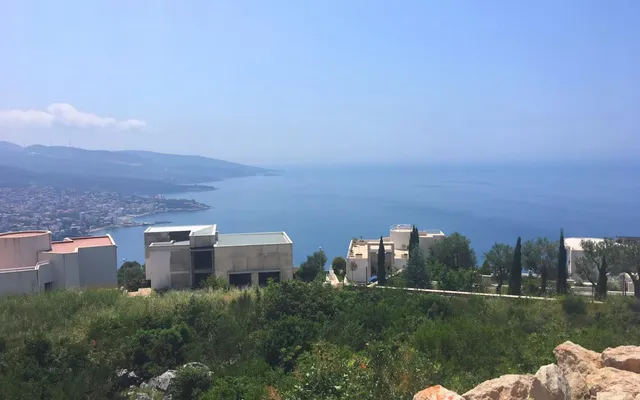 Земельный участок в Добра Вода