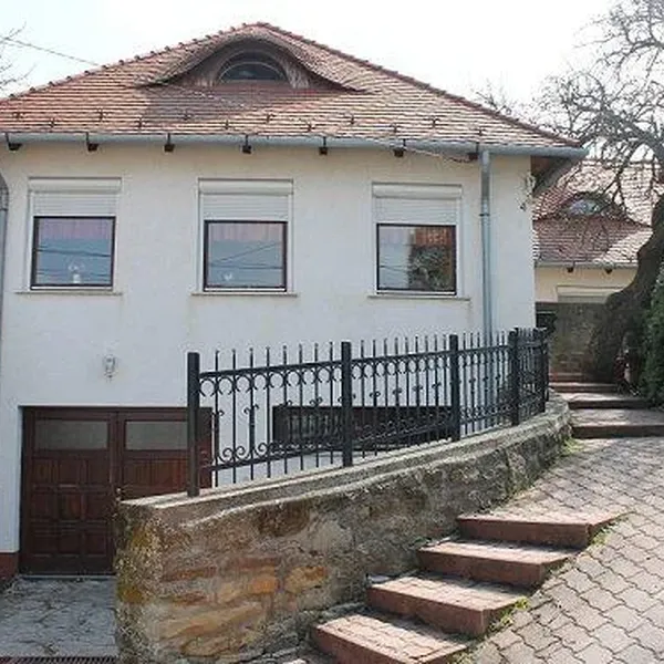 Отдельный дом в Рези, фото 1