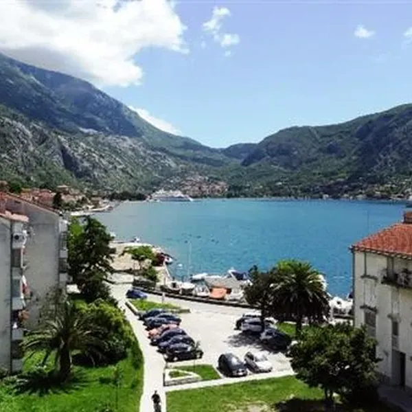 Квартира в Доброта, фото 1