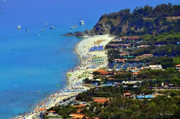 Квартира в Тропеа