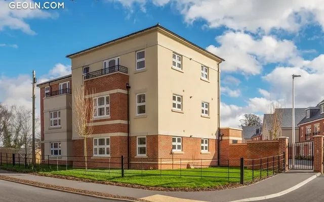 Queens Acre in Wokingham