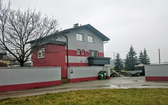 Дом в Словенска Быстрица