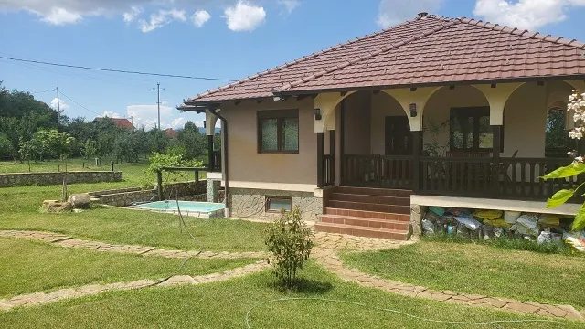 Дом в Сербия