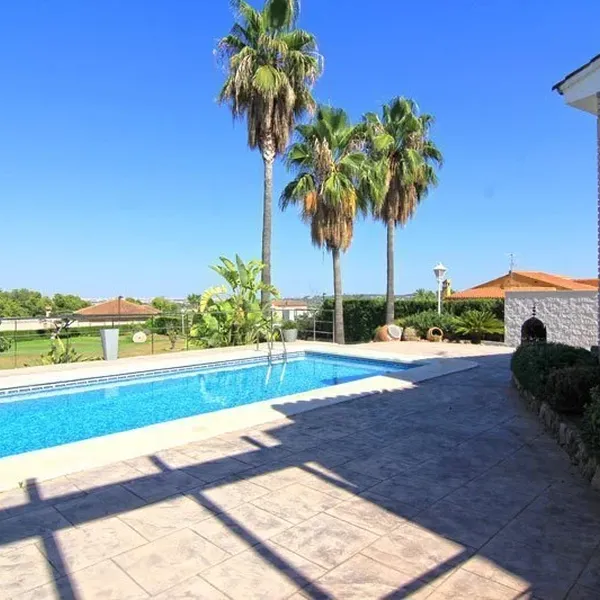 Вилла в Торренте, фото 1