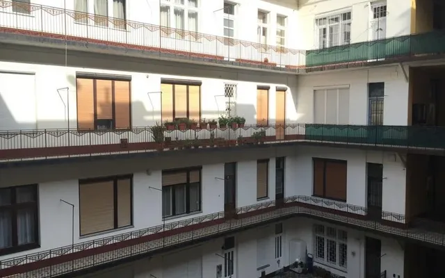 Квартира в Будапешт VI