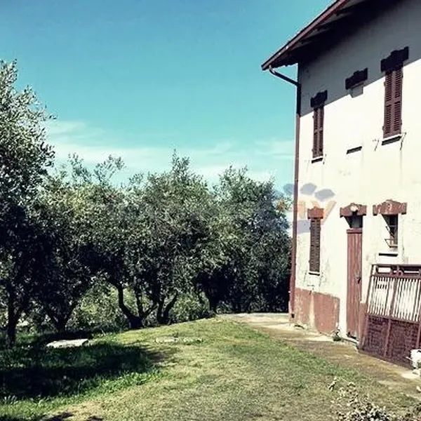 Отдельный дом в Остра, фото 1