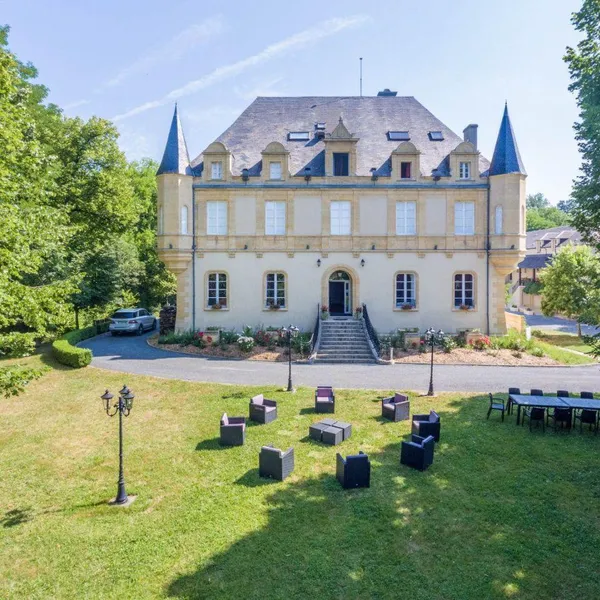 Дом в Nouvelle-Aquitaine, фото 1