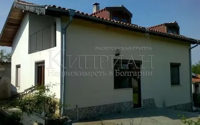 Дом в Варна