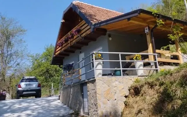 Дом в Багина Башта