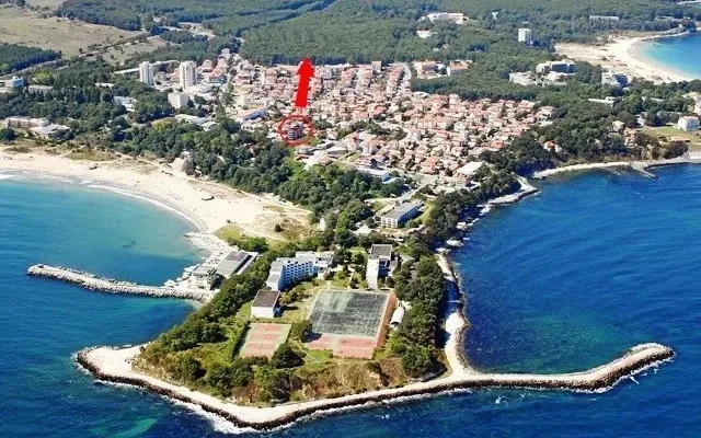Студия в Китен