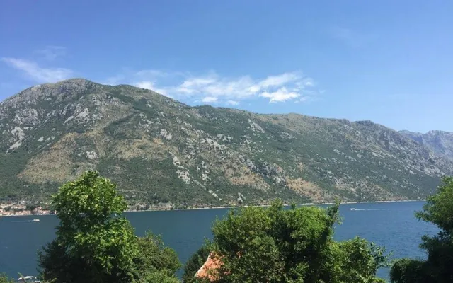 Земельный участок в Черногория